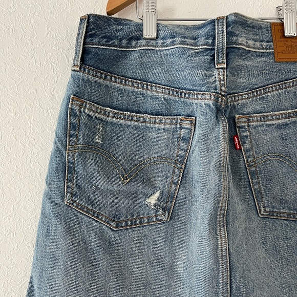 Levi’s Denim Mini Skirt - Picture 7 of 7